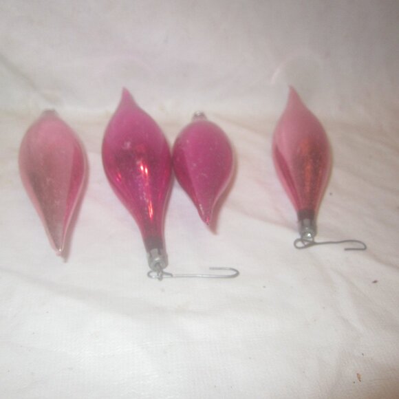 VTG 50'S GLASS TEARDROP ORNAMENTS, LT PINK & FUCHSIA COLORS - Picture 3 of 4